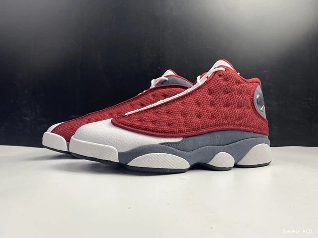 Grey 13 414571- 1161 Retro Red Jordan GoAnywhere Flint Gym 6715 0606